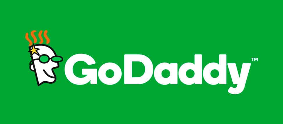 Registro de dominio separado del hosting para mantener control del sitio