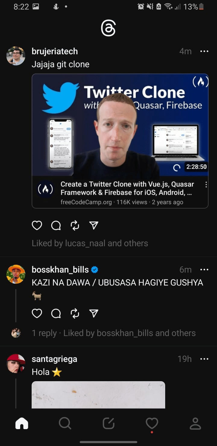 Feed principal de Threads mostrando publicaciones y respuestas